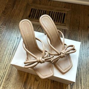 Loeffler Randall Margi Dune Bow Heel